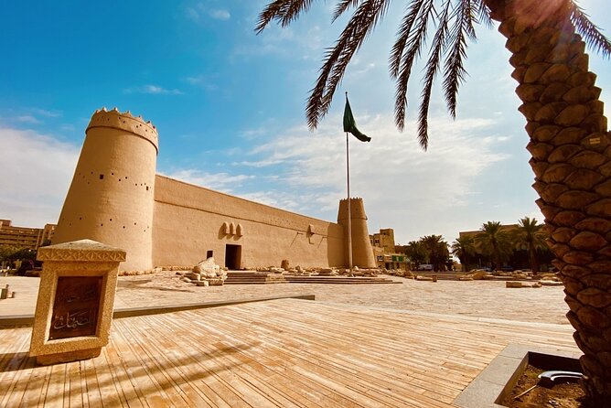 Lunch and Riyadh City Tour